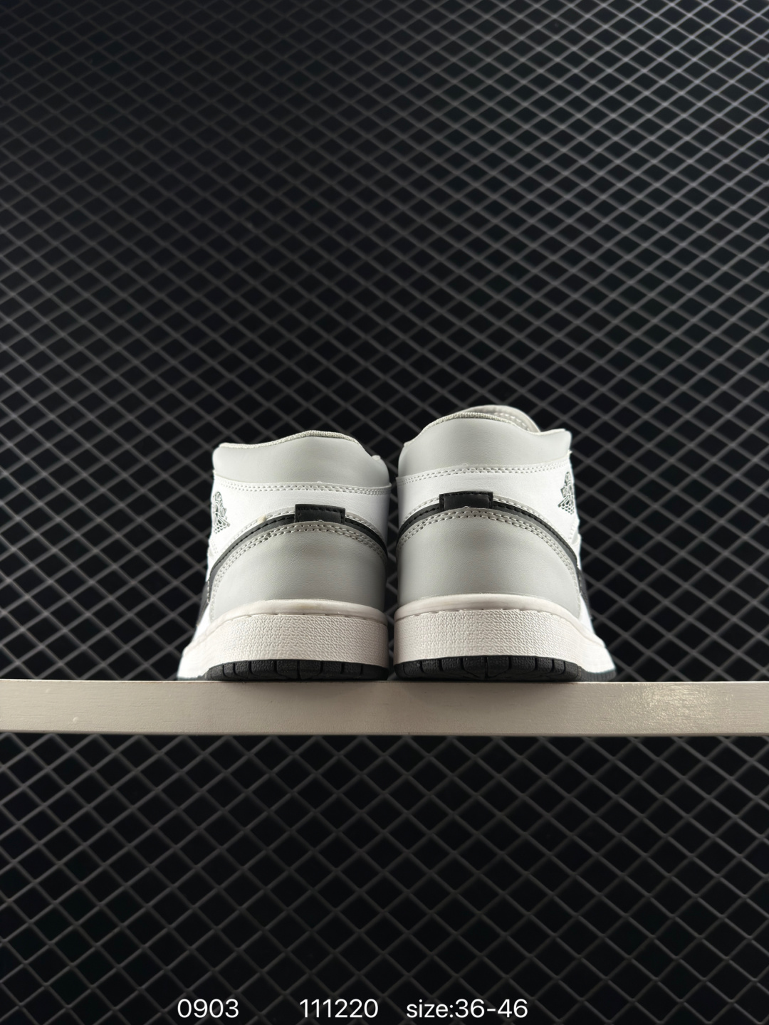 Nike Air Jordan 1 Mid AJ1